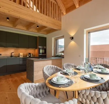 Alpflair Urlaubsdomizil Apartamento